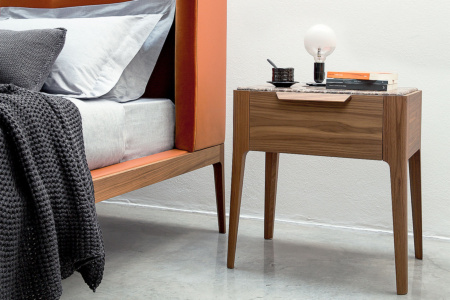 Ziggy Nightstand