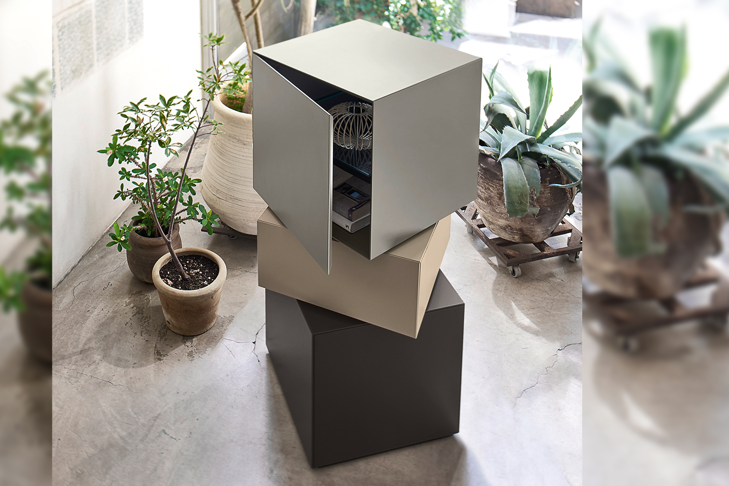 Domino Giro Swivel Storage Cabinet