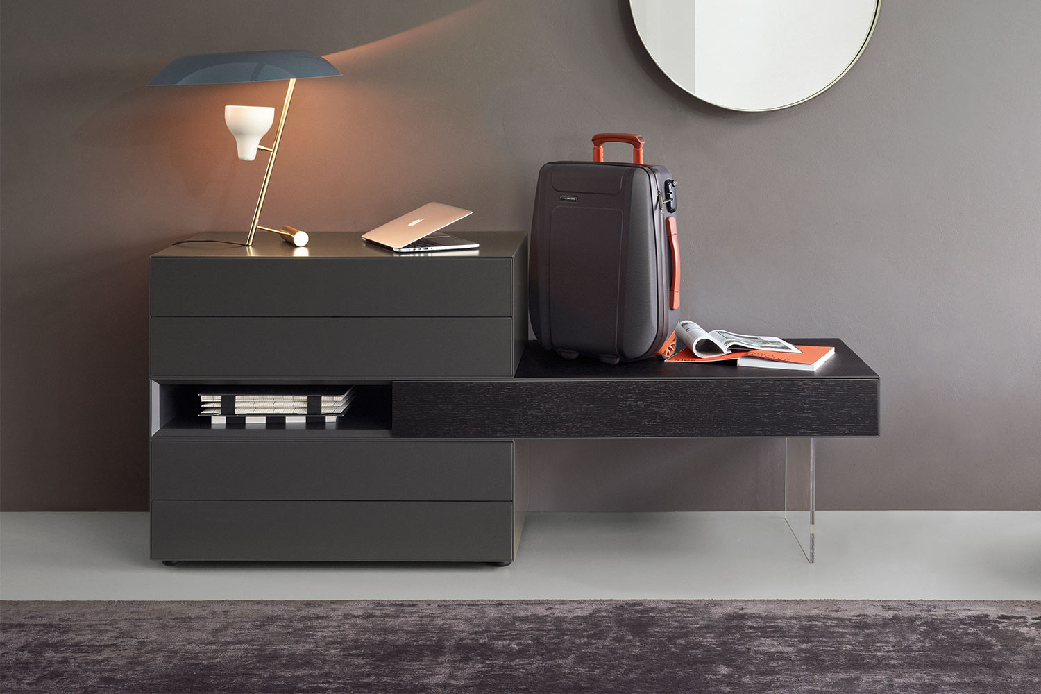 Domino Night Dresser Comp. 52N