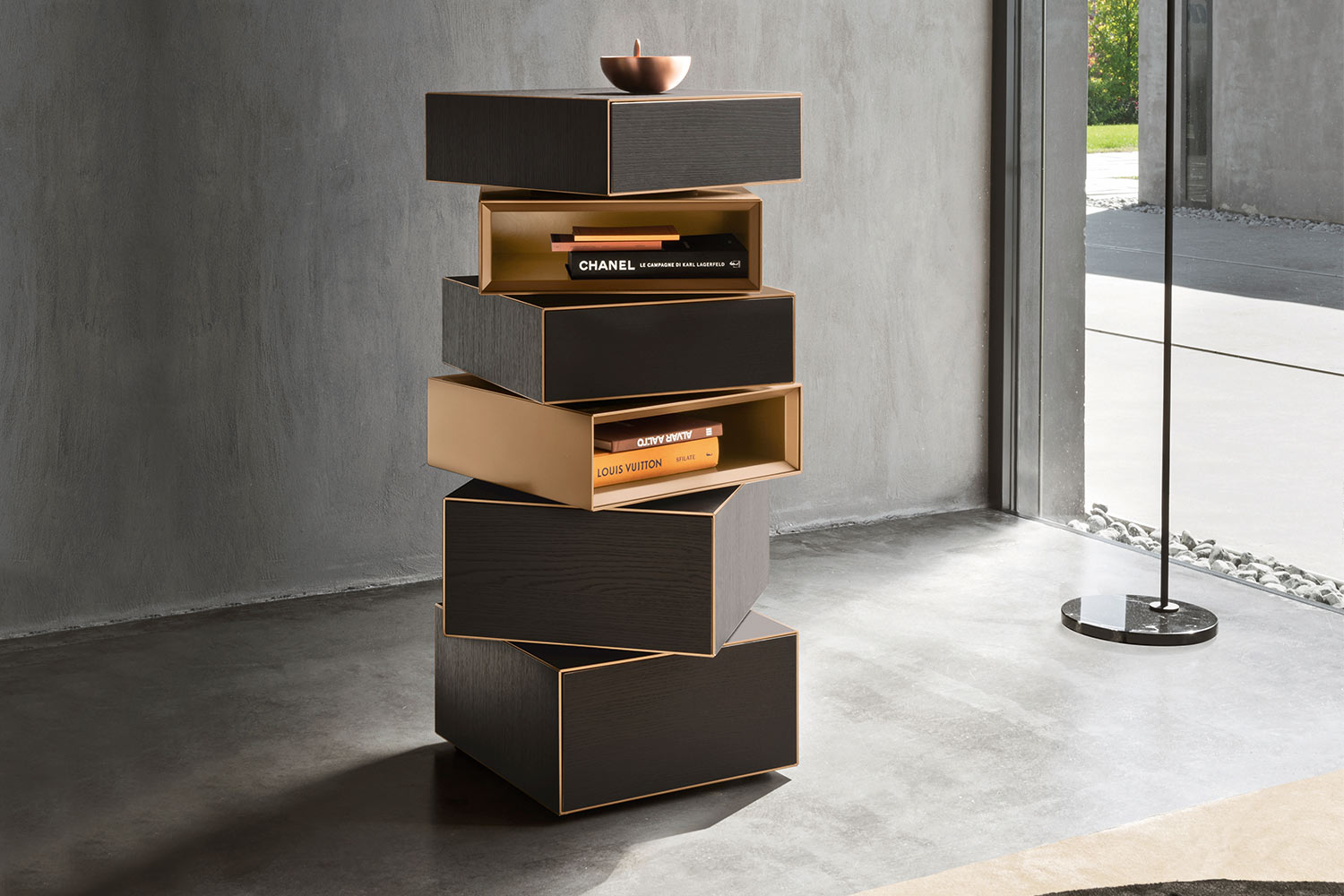 Domino Rotating Open Chest