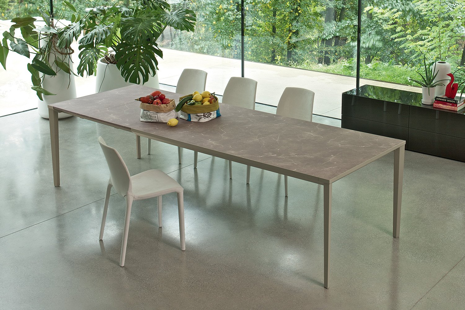 Echo In Extension Dining Table