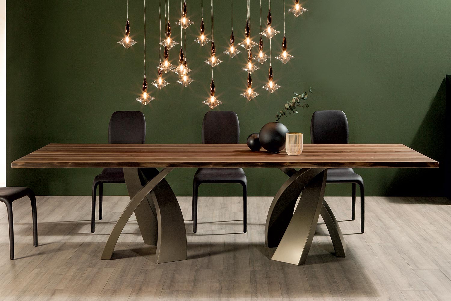 Eliseo Big Wood Dining Table