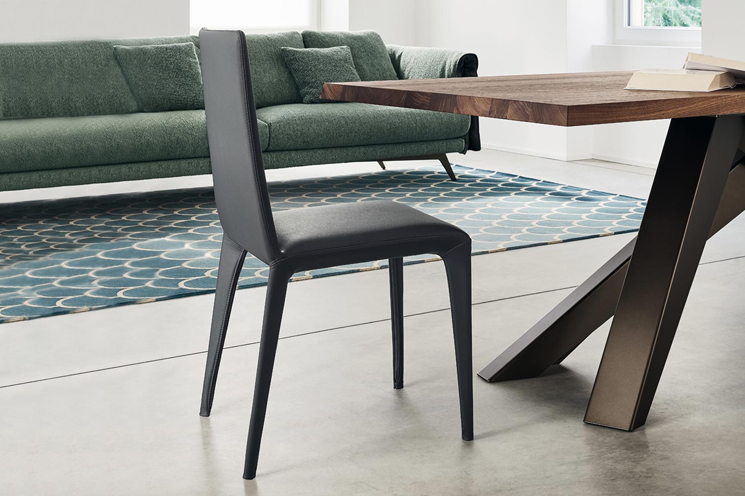 Filly Up Dining Chair Quickship