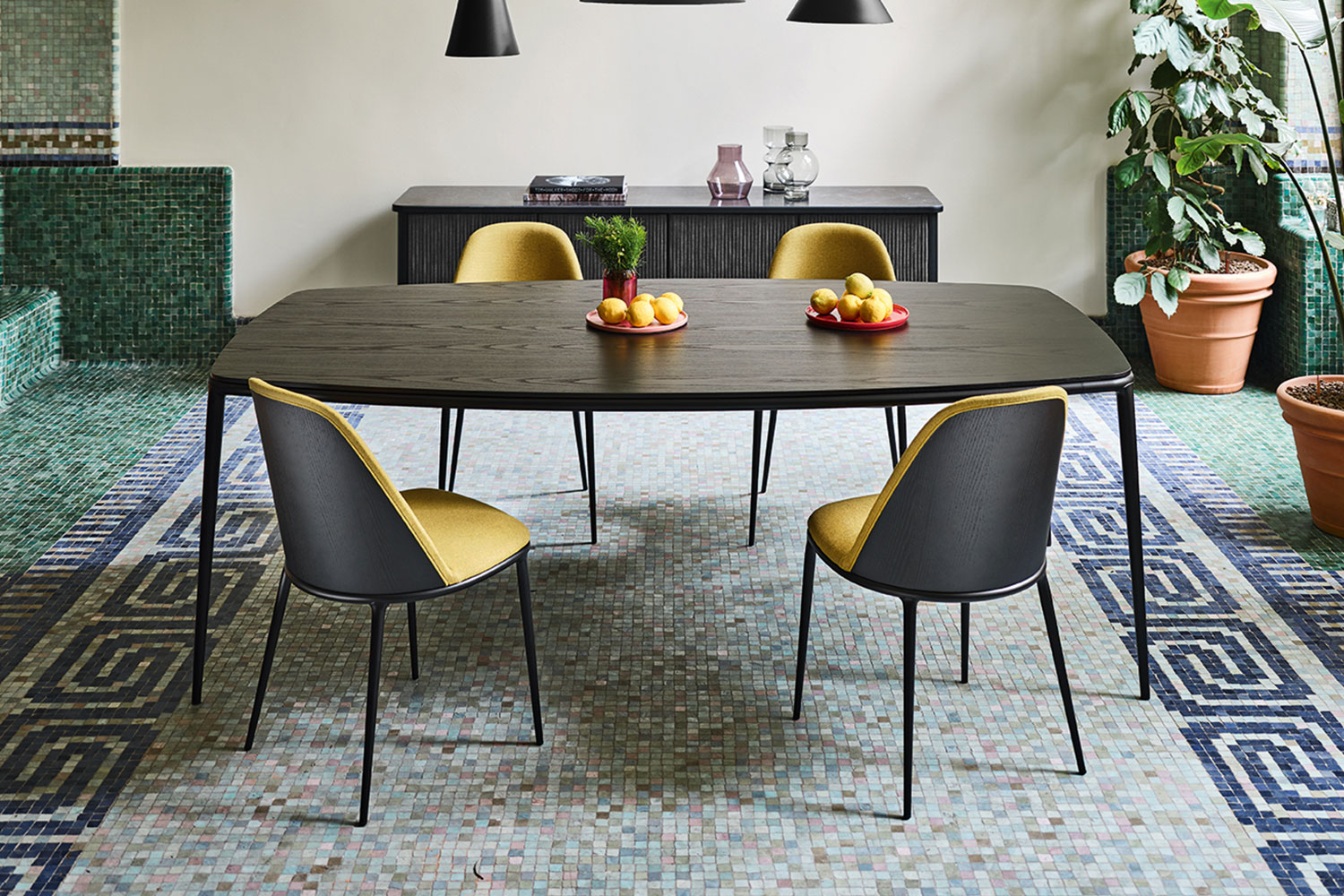 Lea Dining Table