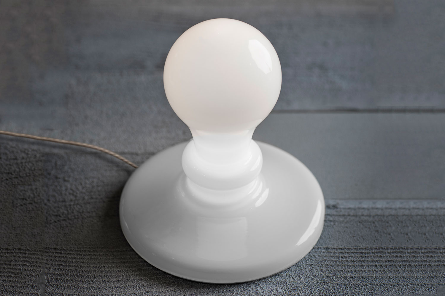 Light Bulb Table Lamp