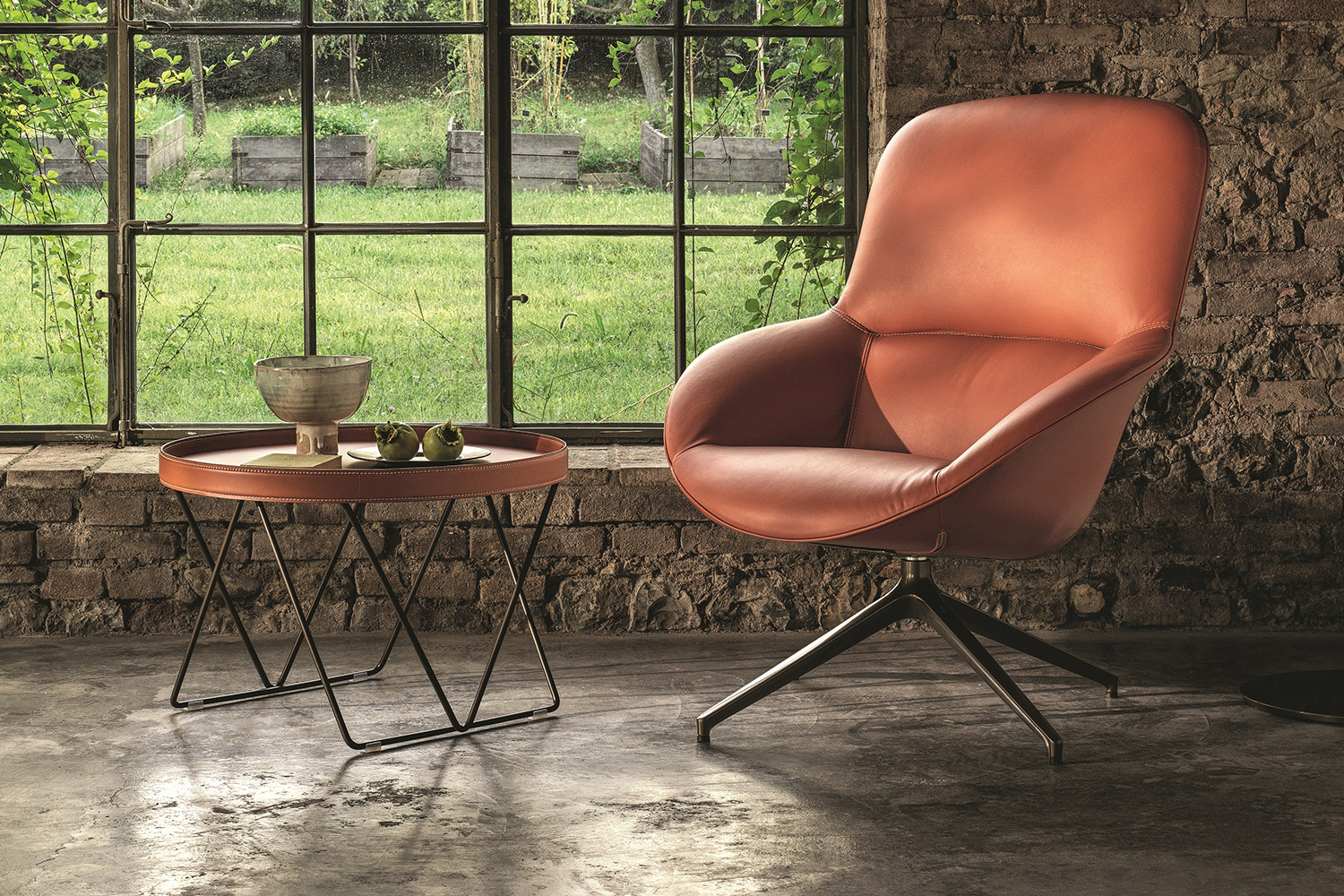 Long Island Swivel Armchair