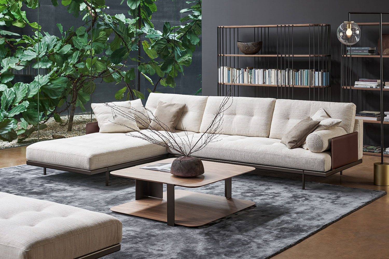 Maximilian Sectional Sofa with Chaise