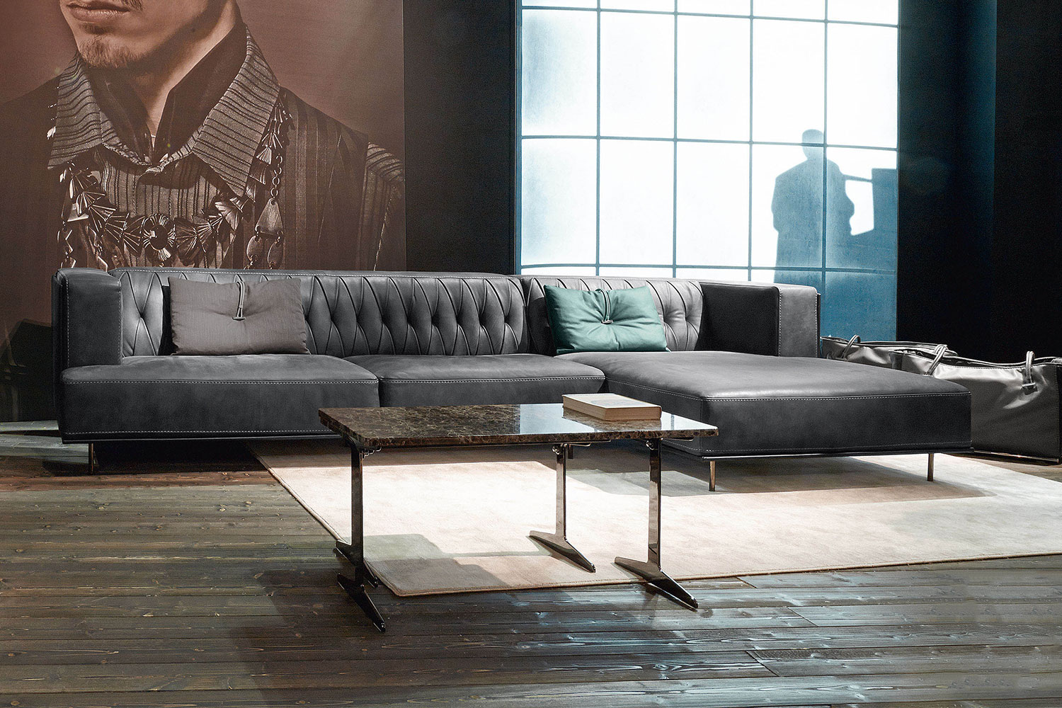 McQueen Sectional Sofa with Chaise