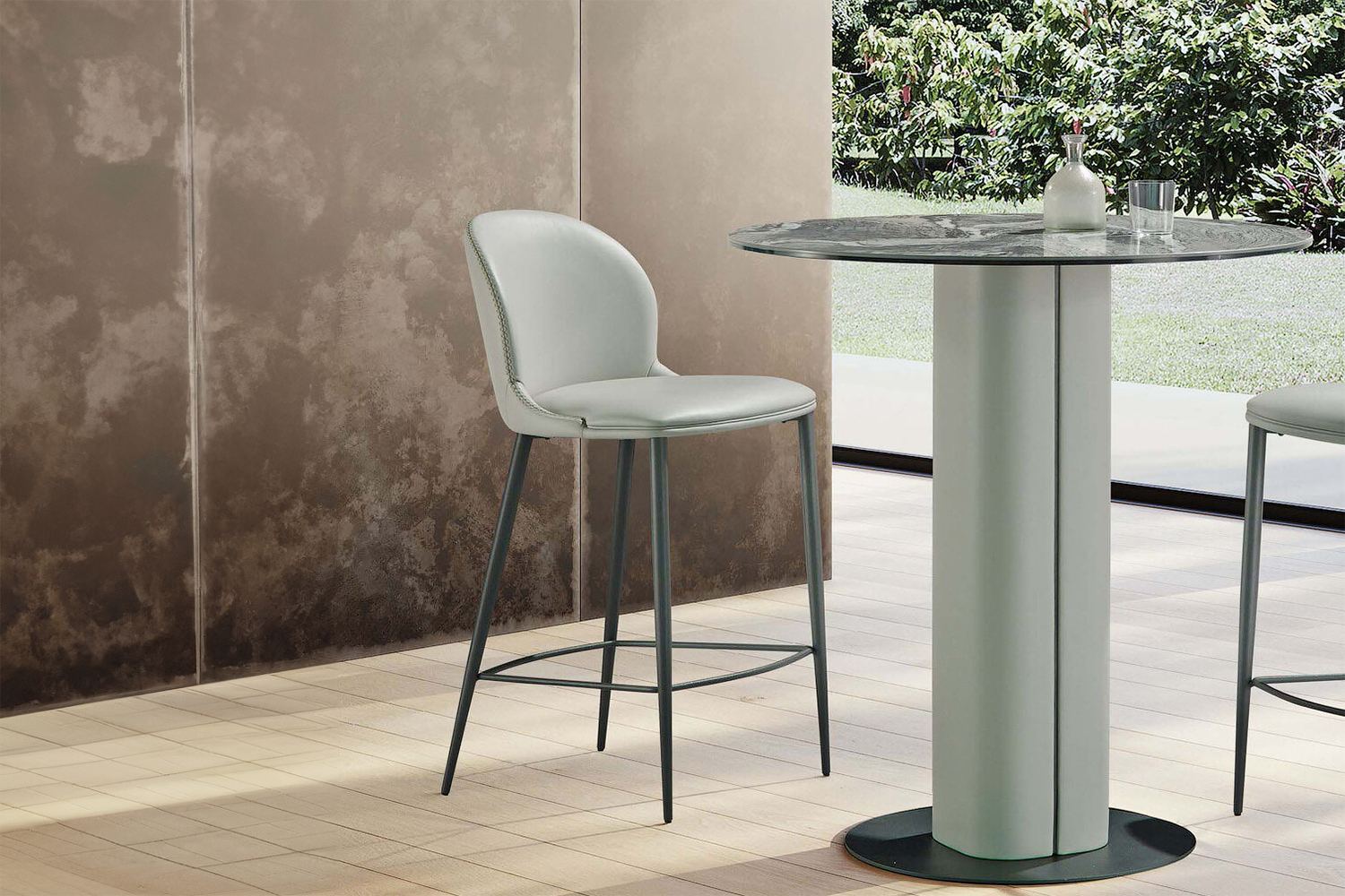 Medea Bar Stool