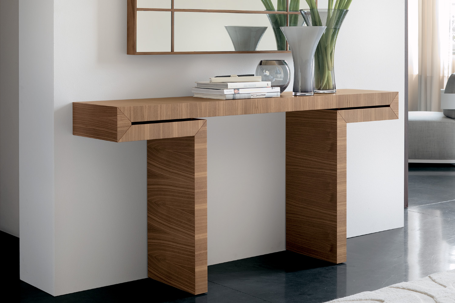 Miyabi Console Table