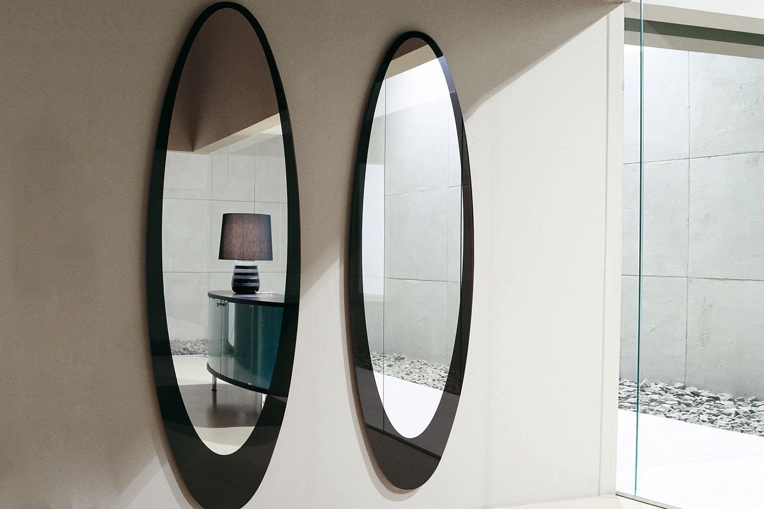 Olmi Mirror