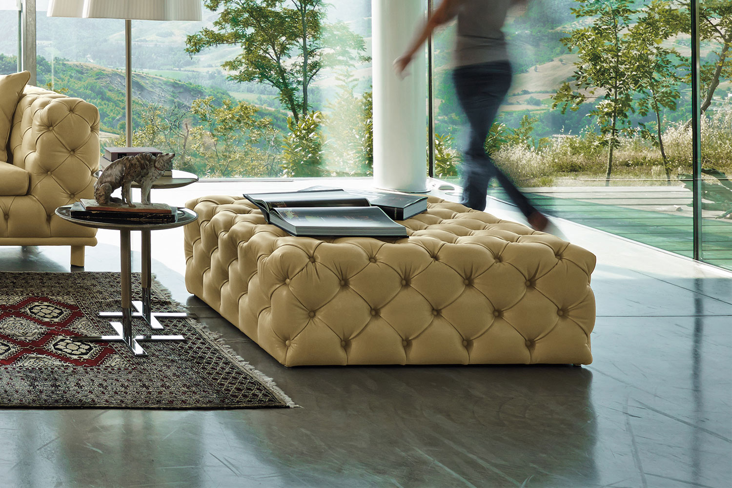 Aston Ottoman