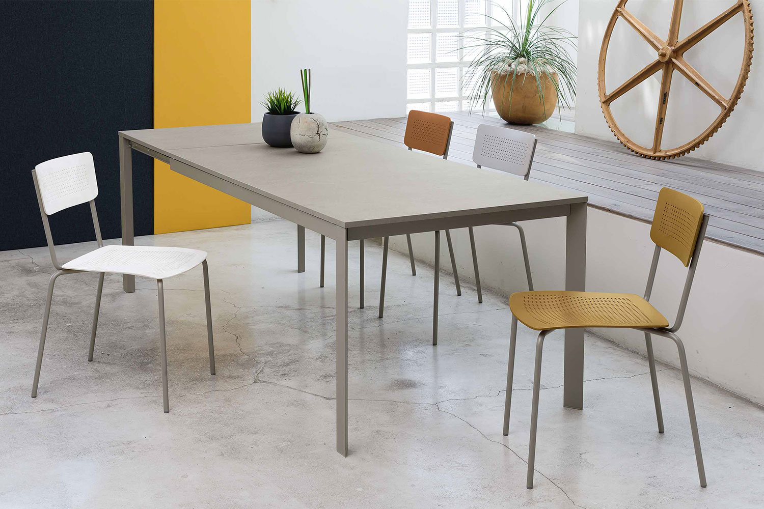 Paris Extension Dining Table