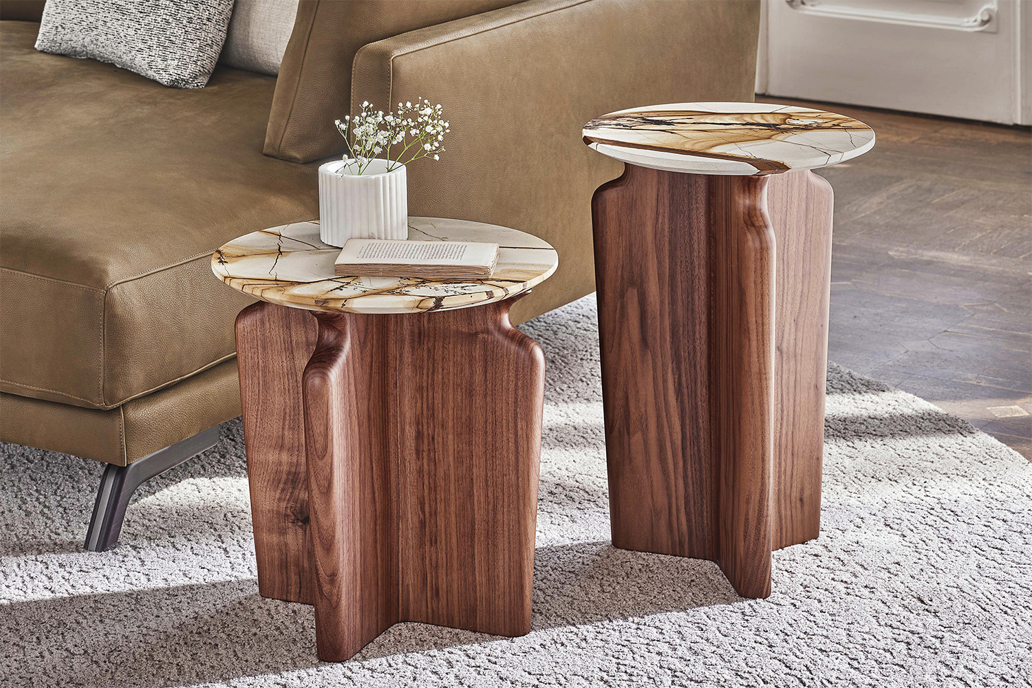 Podi End Table