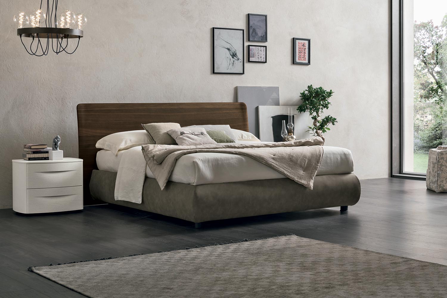 Prado Bed