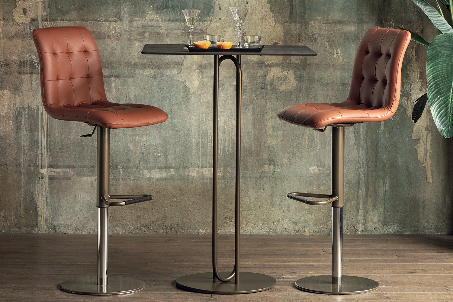 Rail Bar Table