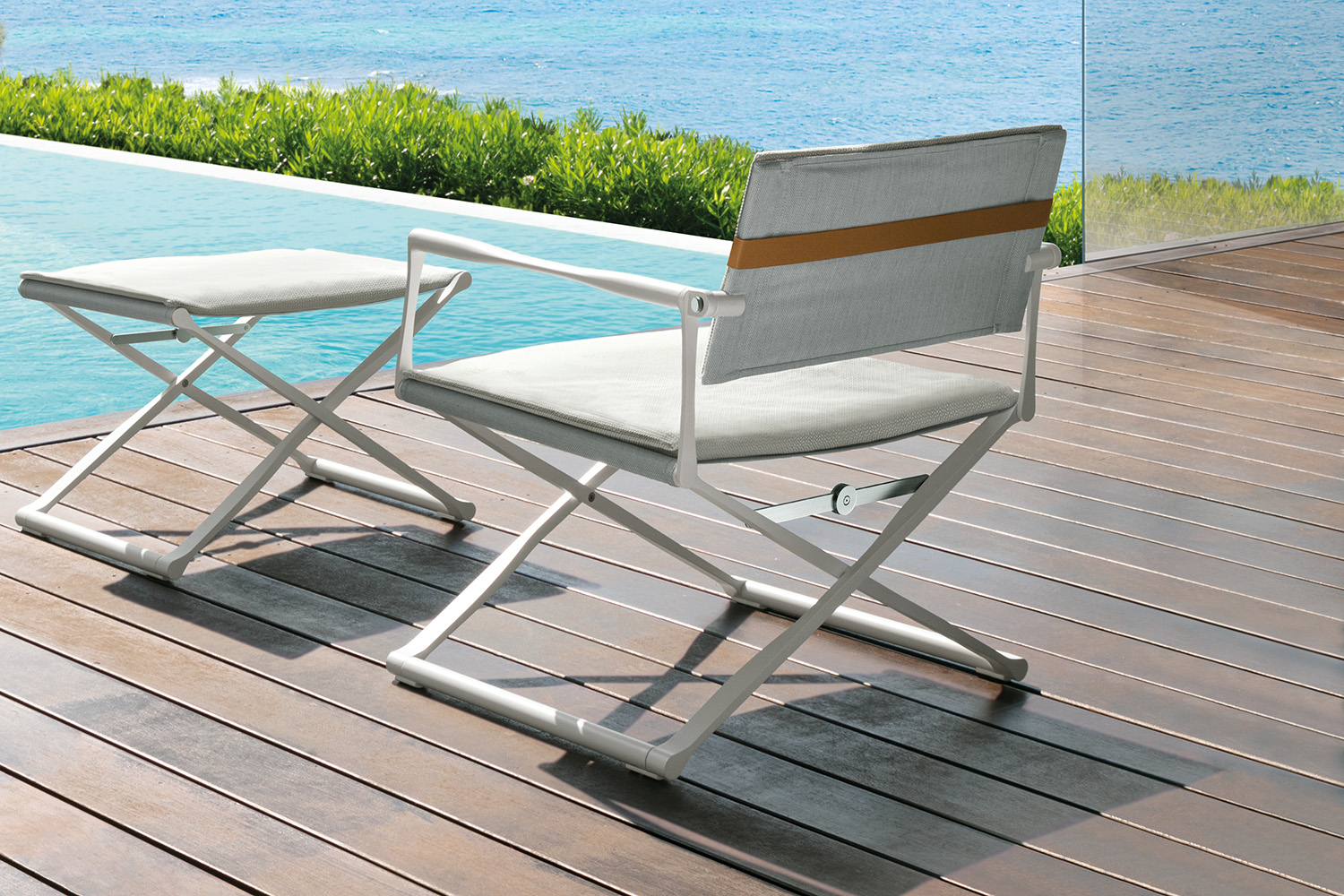 Riviera Folding Lounge Armchair