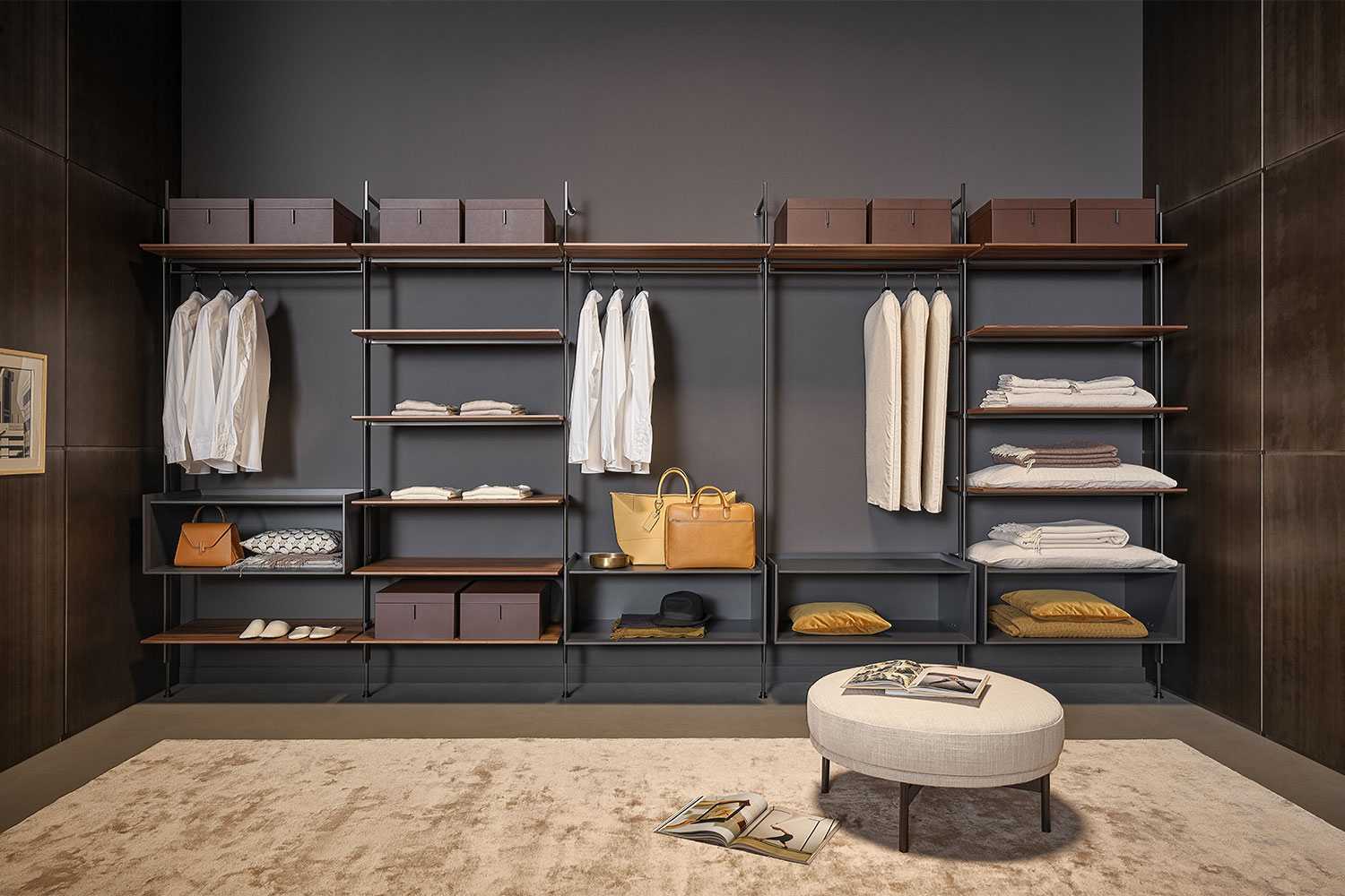 Roll 06 Shelving Unit