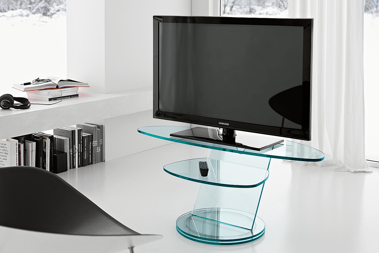 Scenario TV Stand