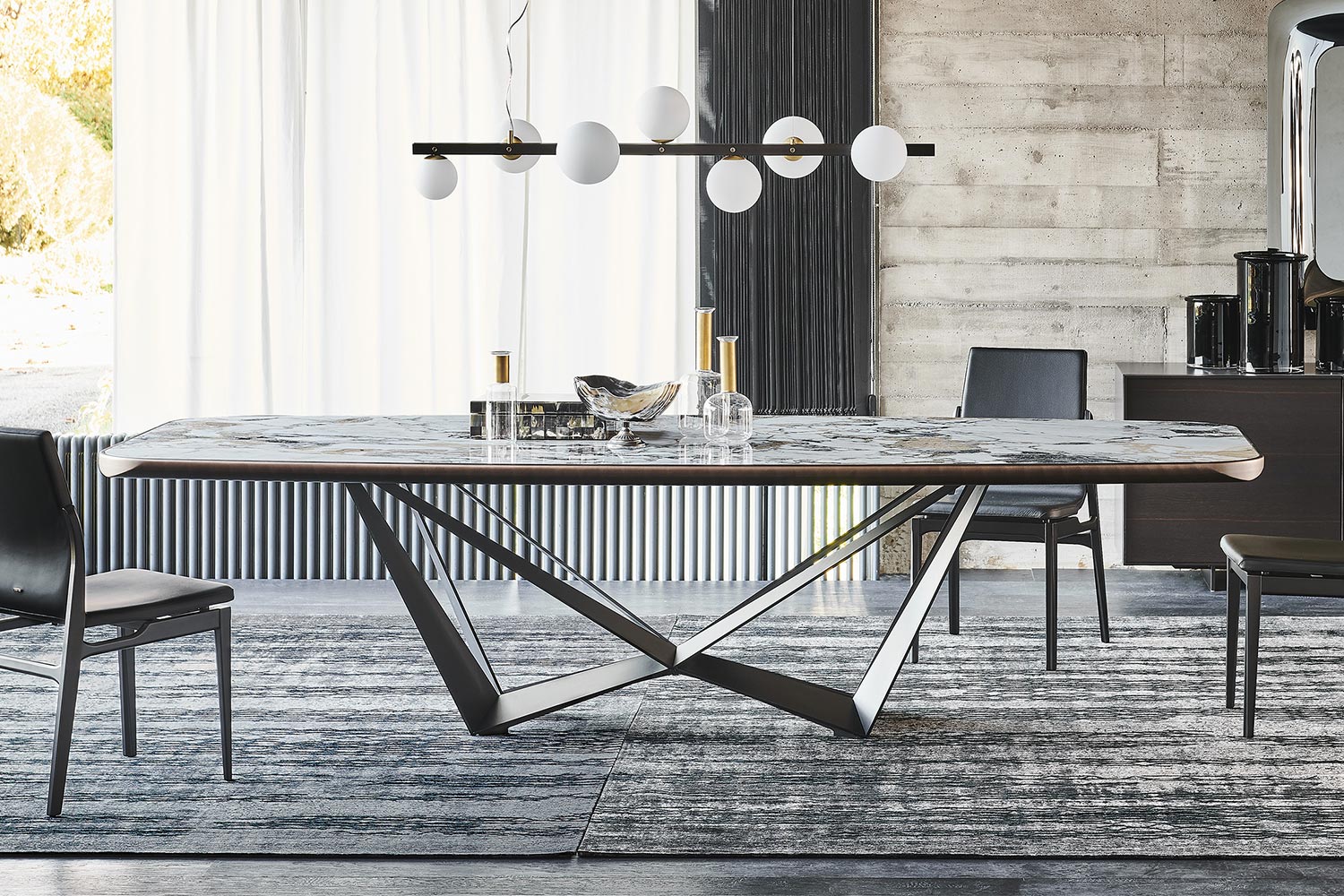 Skorpio Keramik Premium Dining Table