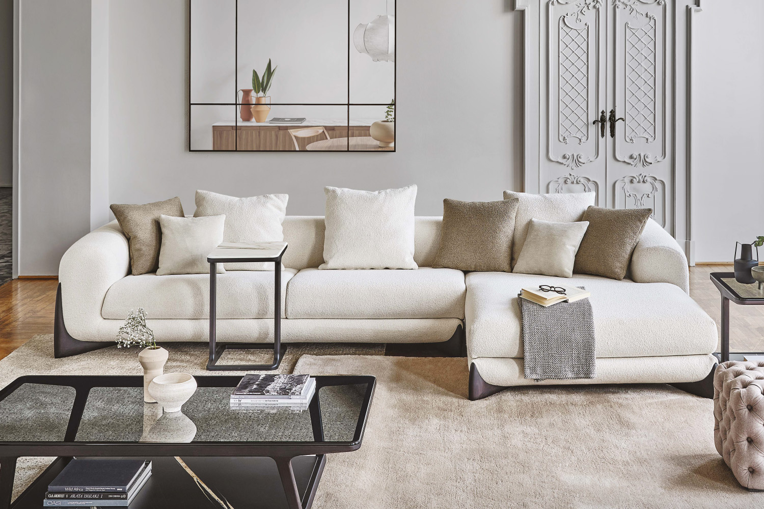 Softbay Sectional Sofa with Chaise