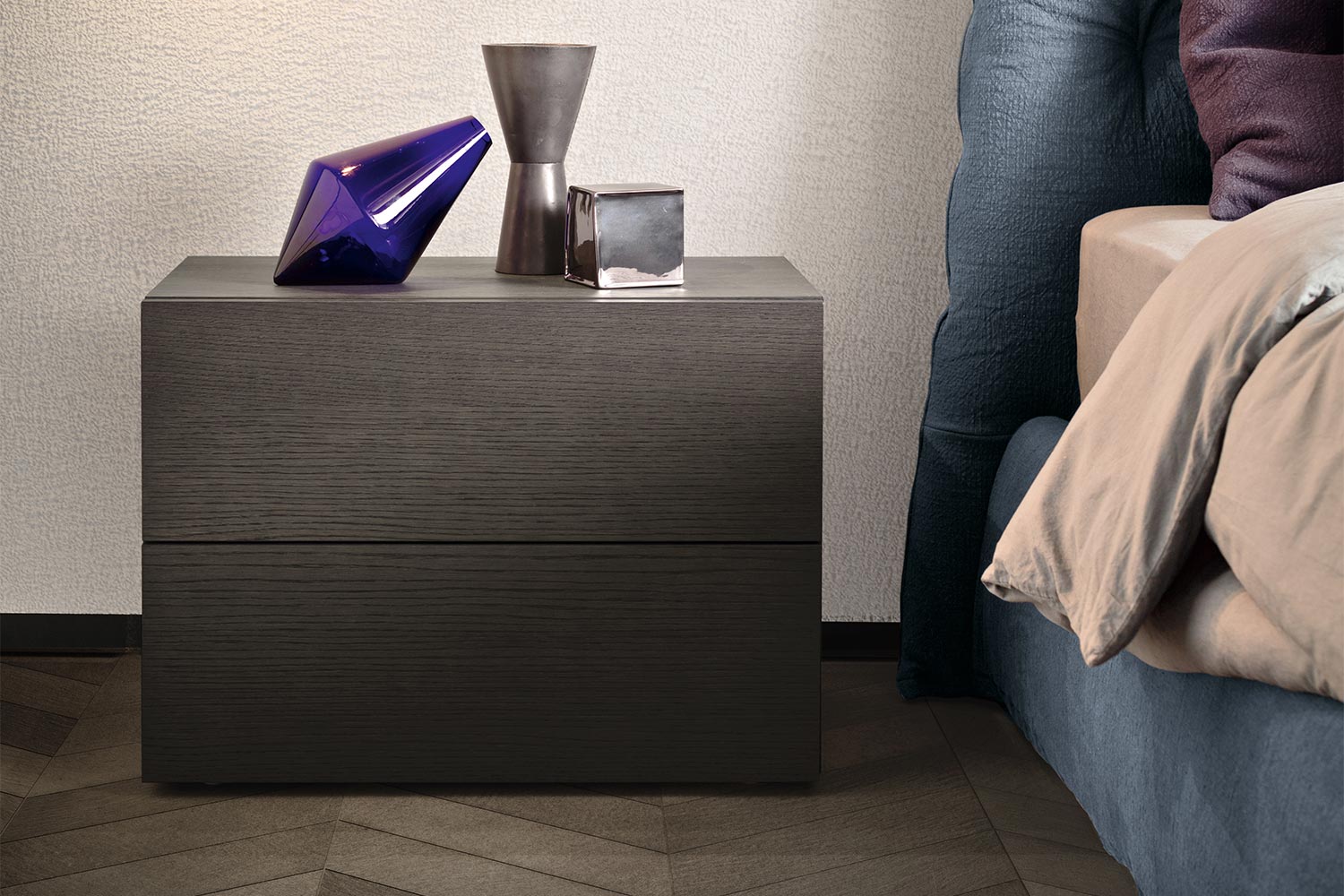 Spazio 2-Drawer Nightstand