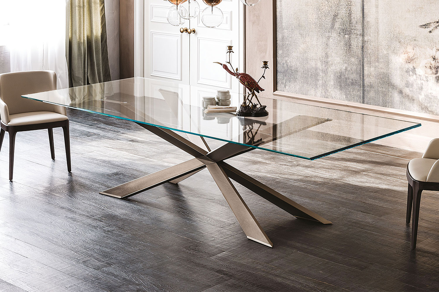 Spyder Dining Table