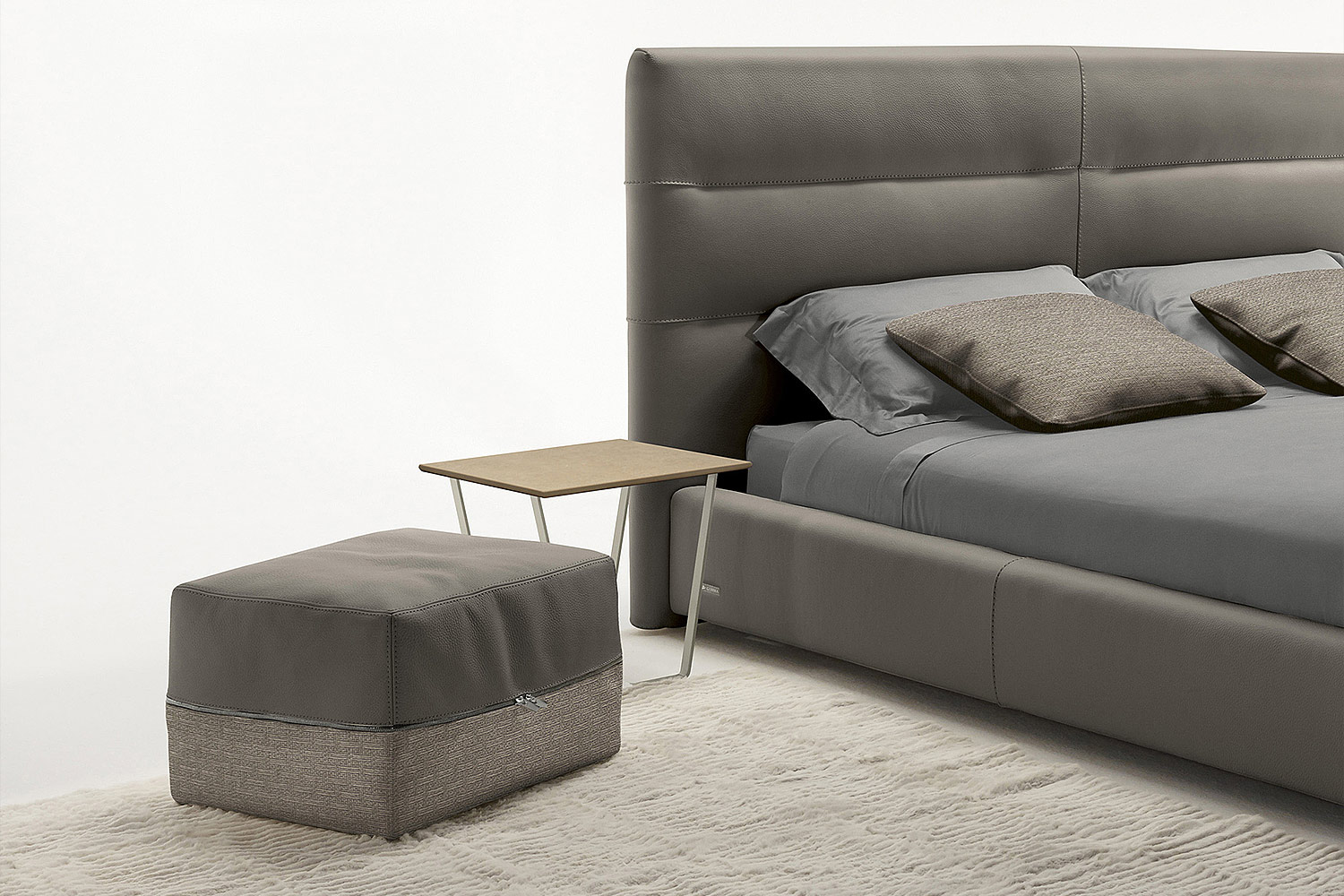 Zipper Ottoman