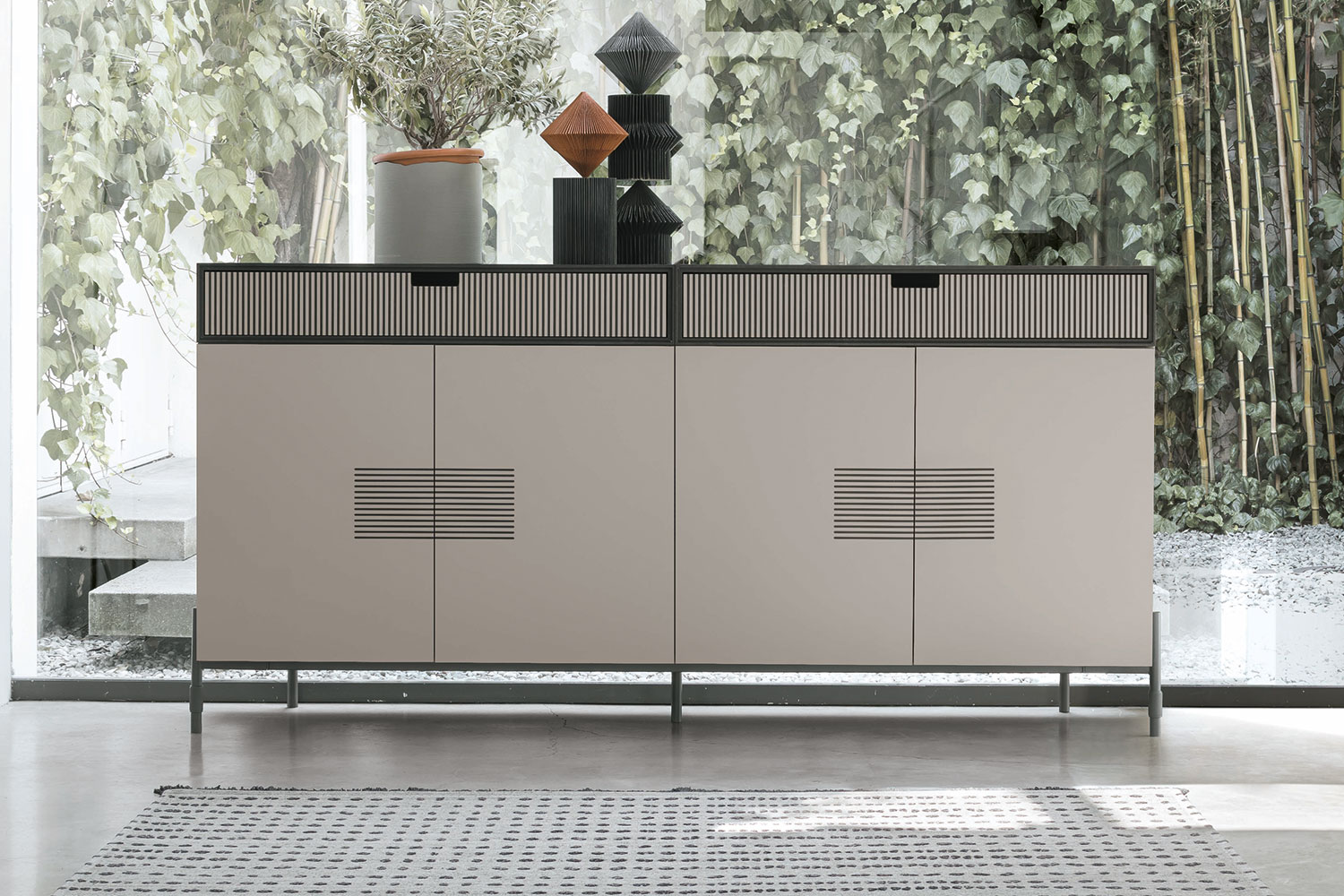 Time TI114 Sideboard