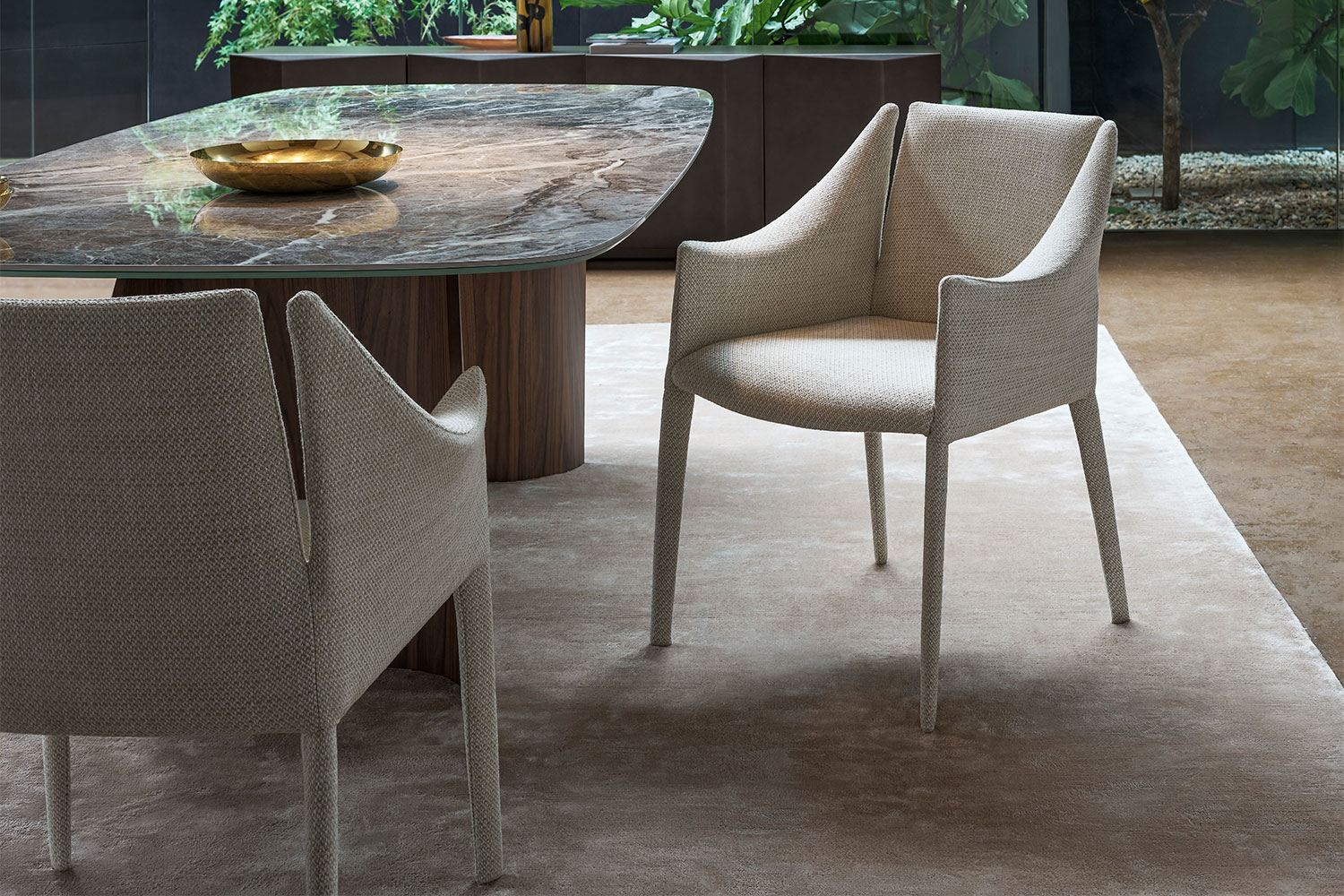 Vela Dining Chair