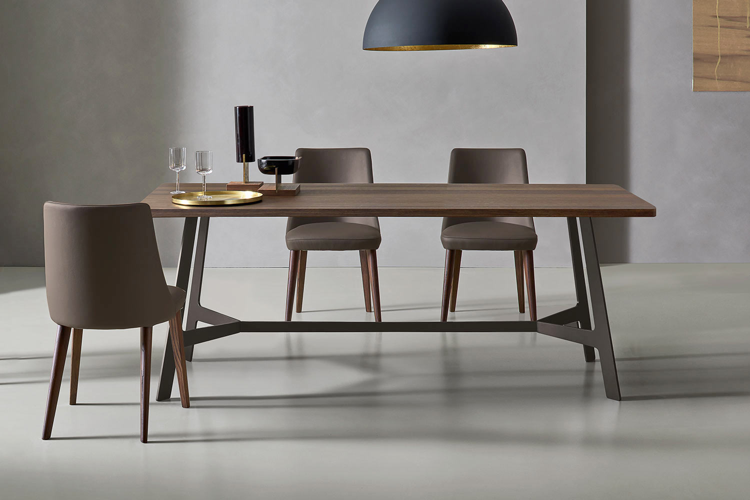 Vertigo Dining Table