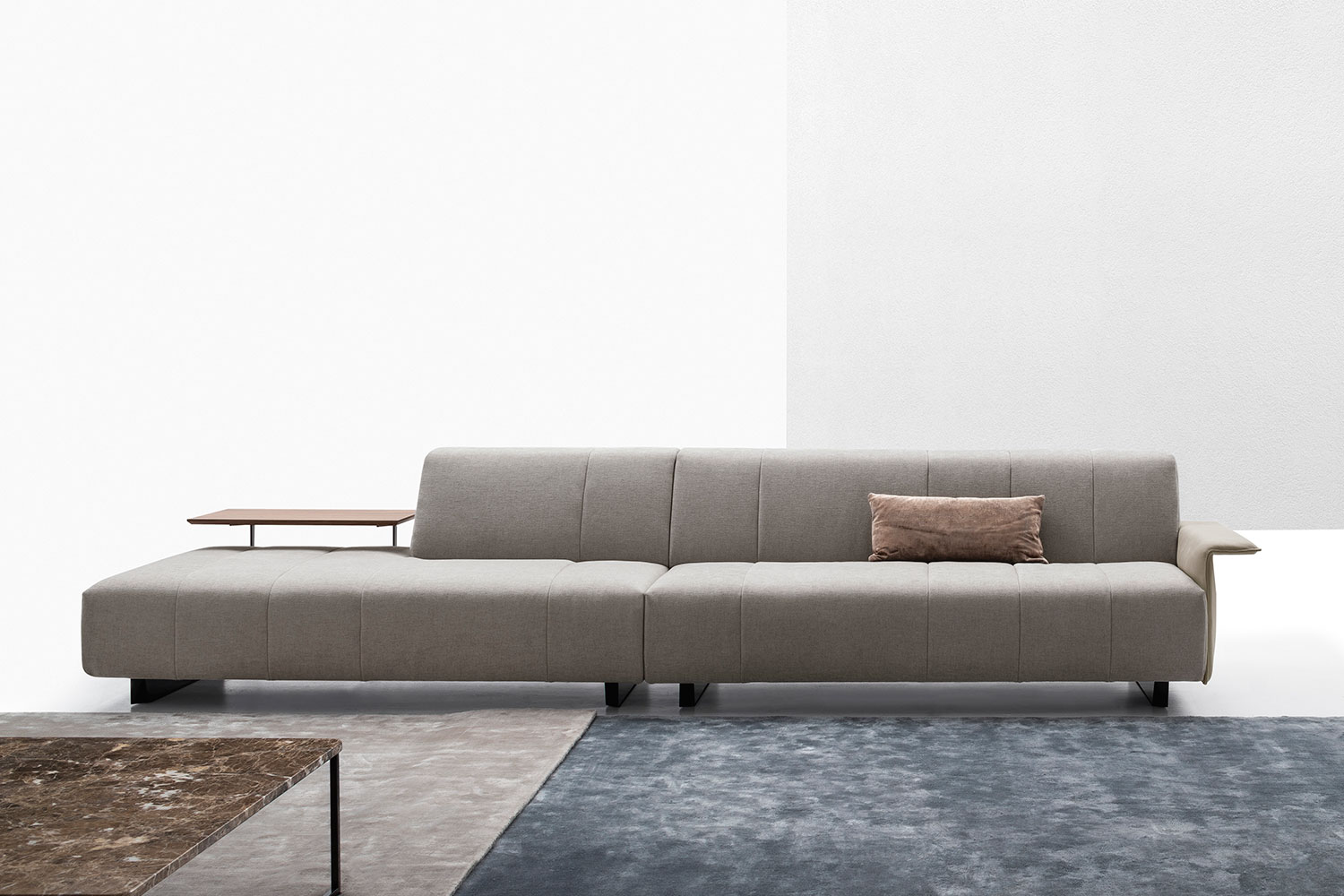 Zara Sofa With Peninsula